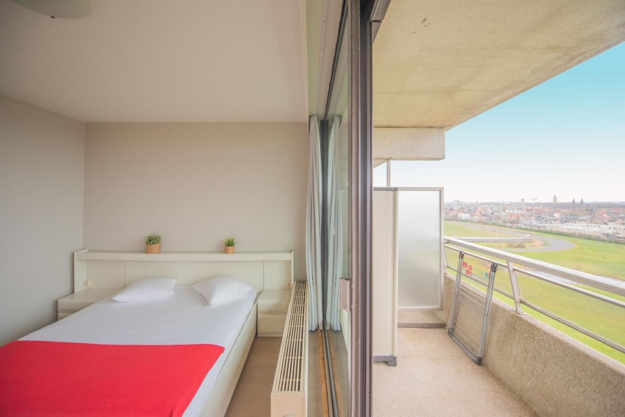 Golf 12 Apartment Oostende Bagian luar foto